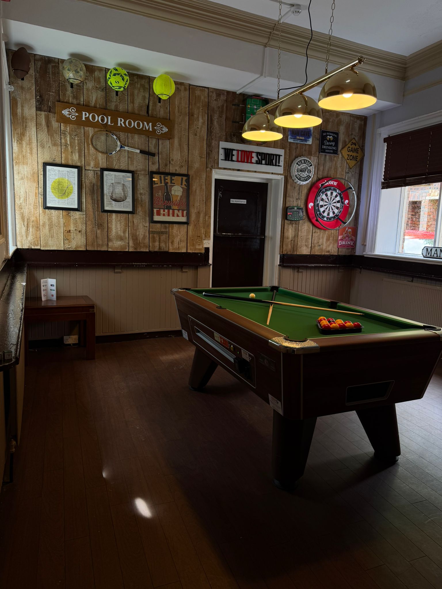Pool table at The Bowling Green, Wigan Lane